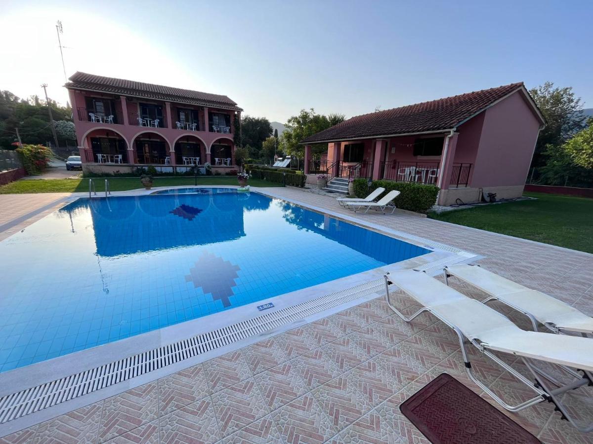 דאסיה Gregory-Vassilis Apartments מראה חיצוני תמונה