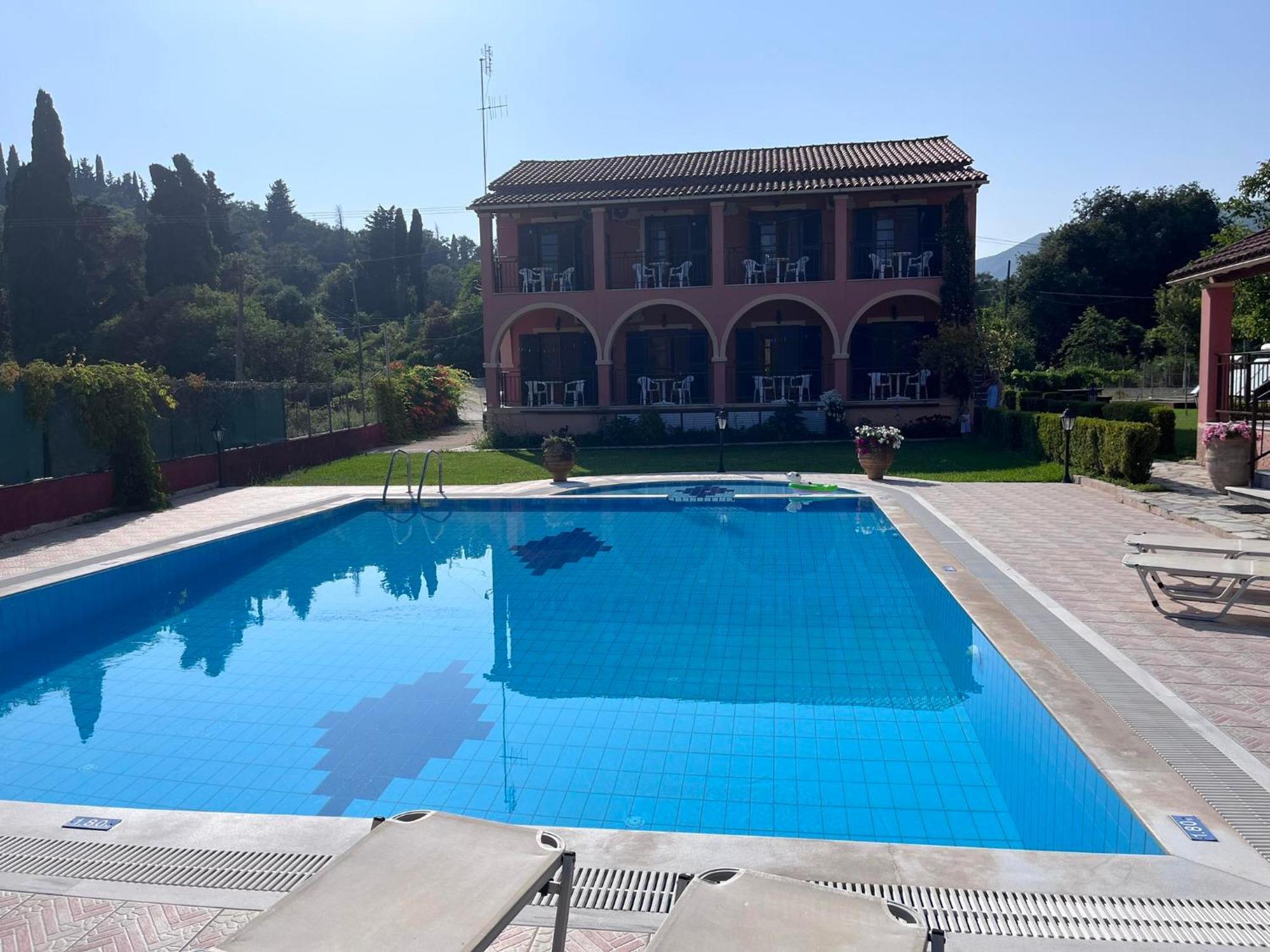 דאסיה Gregory-Vassilis Apartments מראה חיצוני תמונה